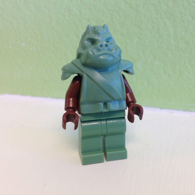 LEGO Minifigure -- Gamorrean Guard (Sail Barge)-Star Wars -- SW087 -- Creative Brick Builders
